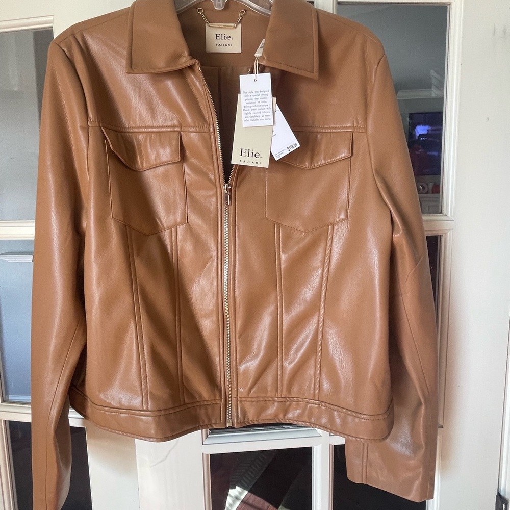 Ellie Tahari XL Vegan Leather Women's Jacket NWT lightweight + soft!!